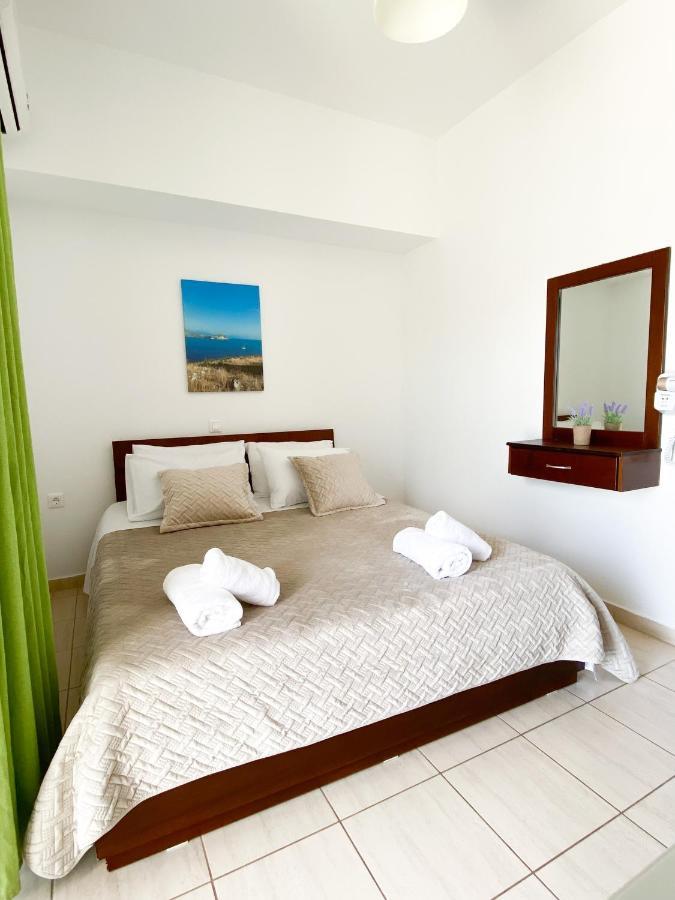 Acta'S Rooms Himare Exterior foto