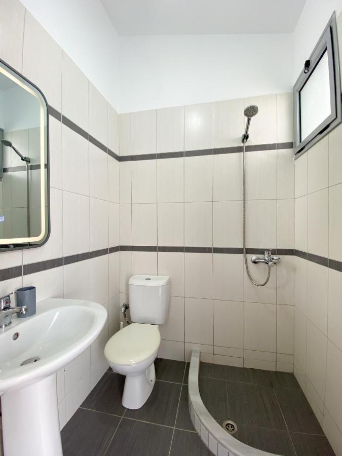 Acta'S Rooms Himare Exterior foto
