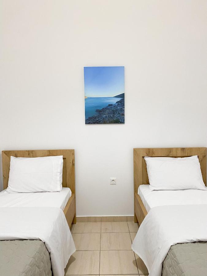 Acta'S Rooms Himare Exterior foto