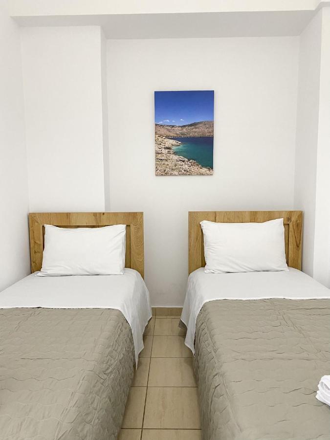 Acta'S Rooms Himare Exterior foto
